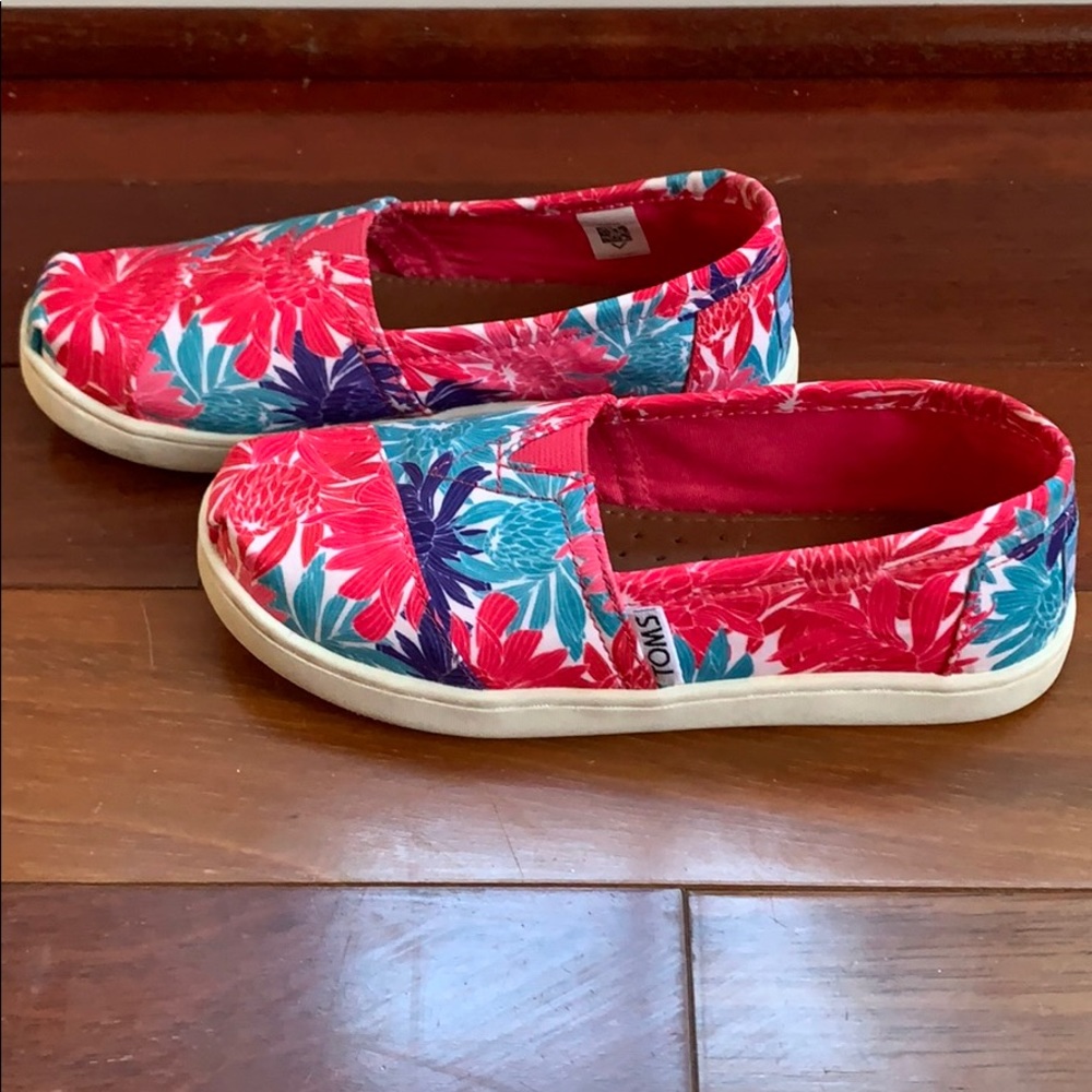 youth Toms - Picture 2 of 4